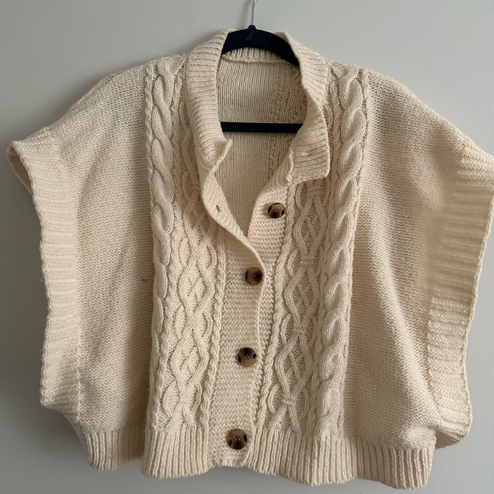 Elegant Cream Cable Knit Women's Cardigan
